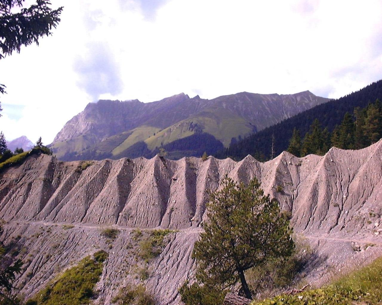 Gasthof Bergheimat Hotel Boden Bagian luar foto