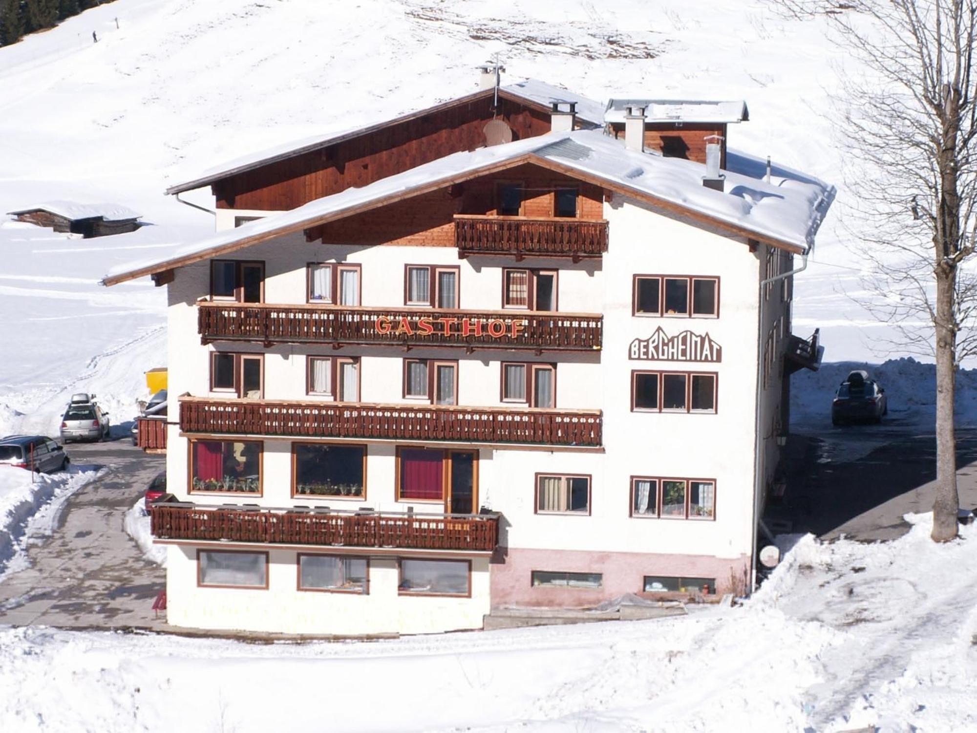 Gasthof Bergheimat Hotel Boden Bagian luar foto